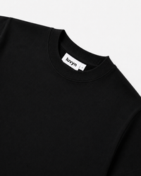 BLACK ESSENTIAL TEE