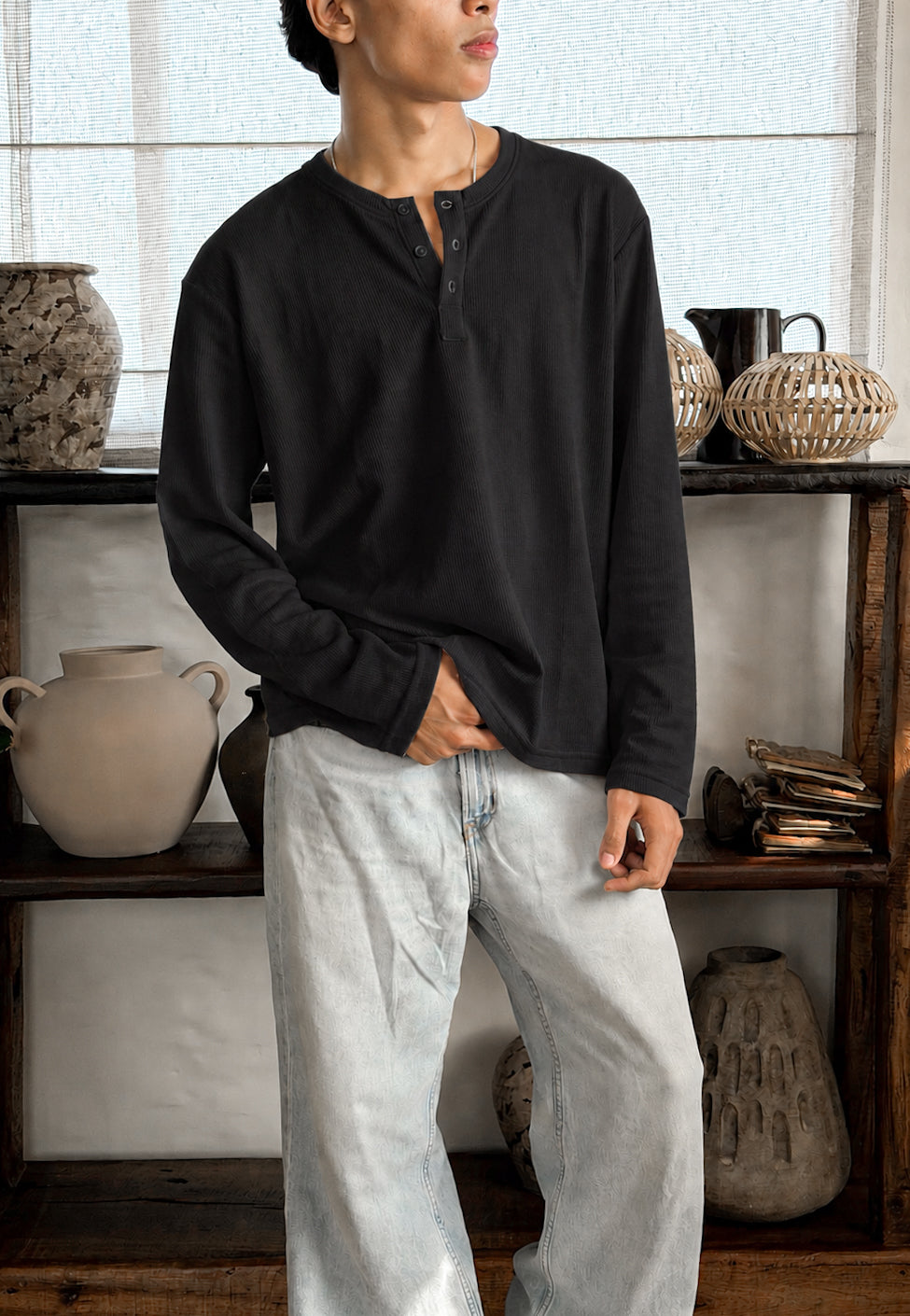 CLASSIC BLACK HENLEY