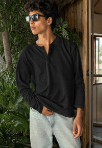 CLASSIC BLACK HENLEY