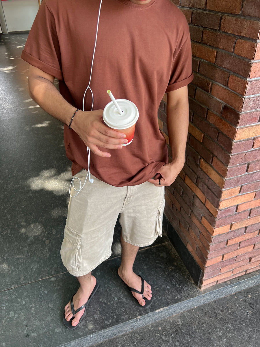 BROWN ESSENTIAL TEE